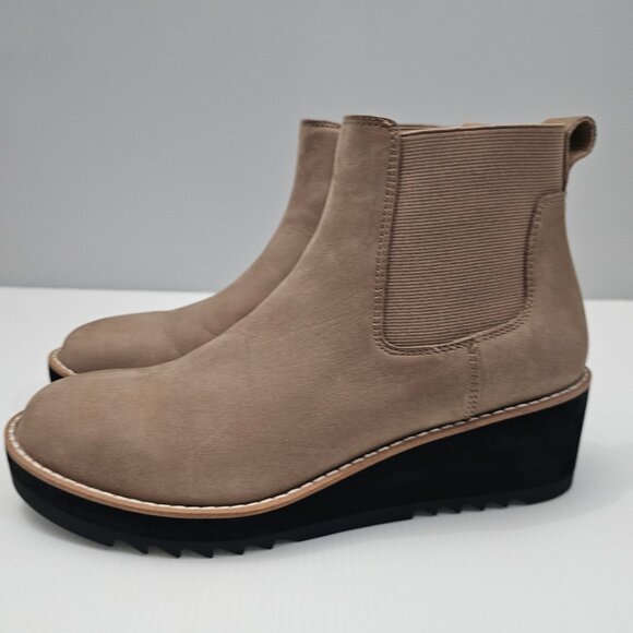 NEW Eileen Fisher Luv Ankle Bootie Wedge Chelsea Brown Leather Size 7